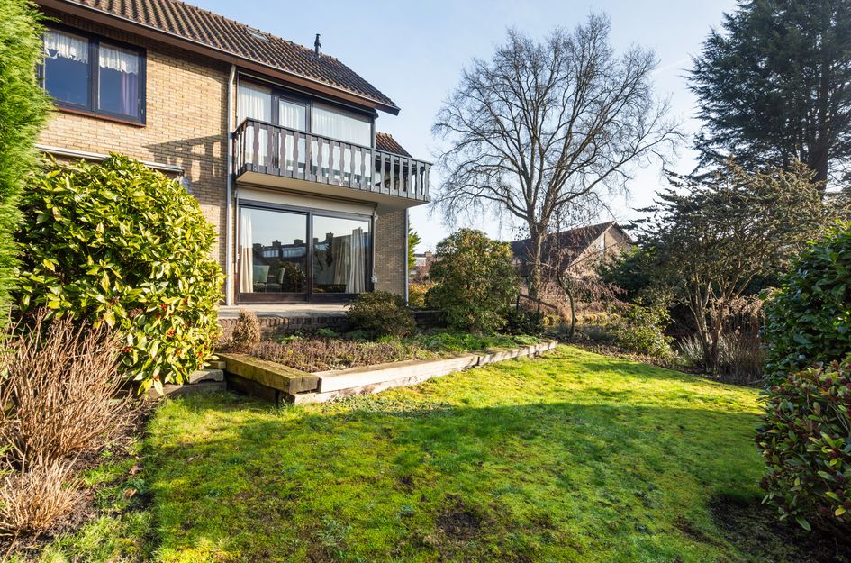 V.d. Duijn van Maasdamlaan 4