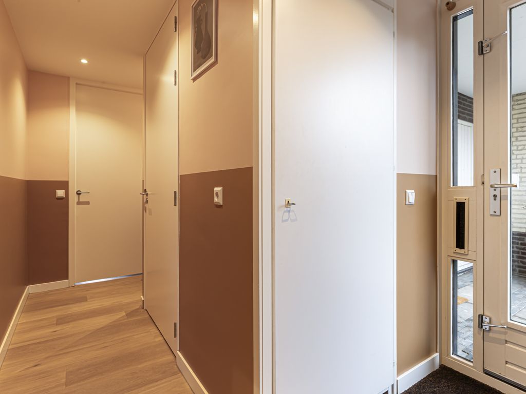 Maltakade 11, WOERDEN