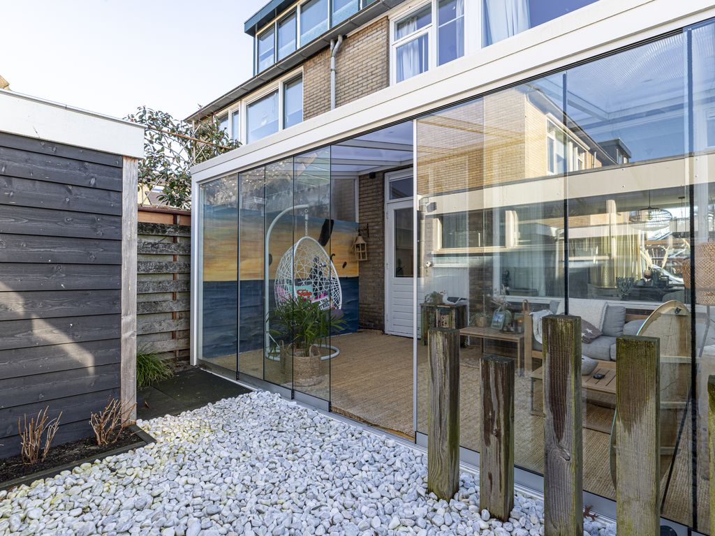 Prins Bernhardstraat 20, WAARDER