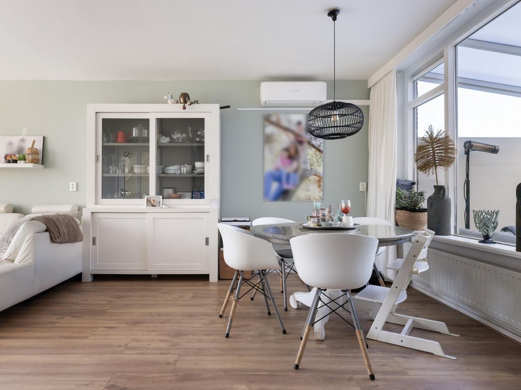 Prins Bernhardstraat 20, WAARDER