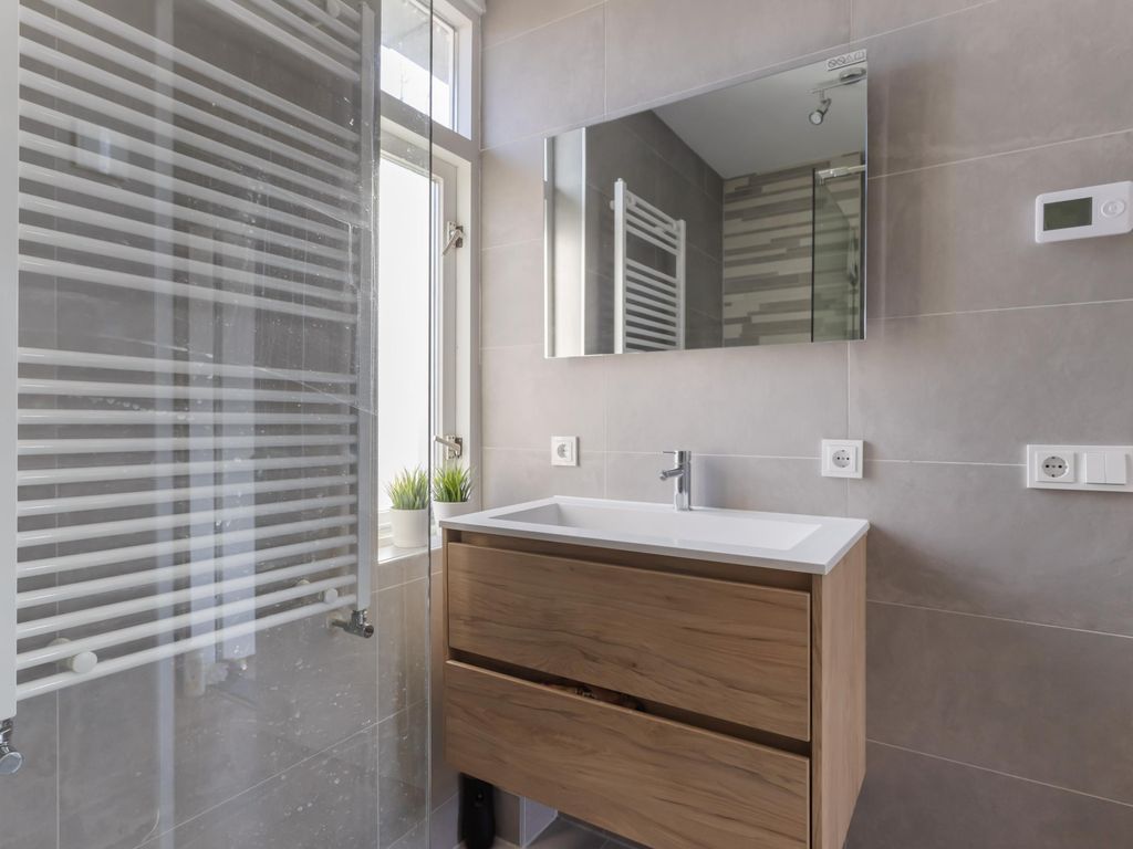 Prins Bernhardstraat 20, WAARDER