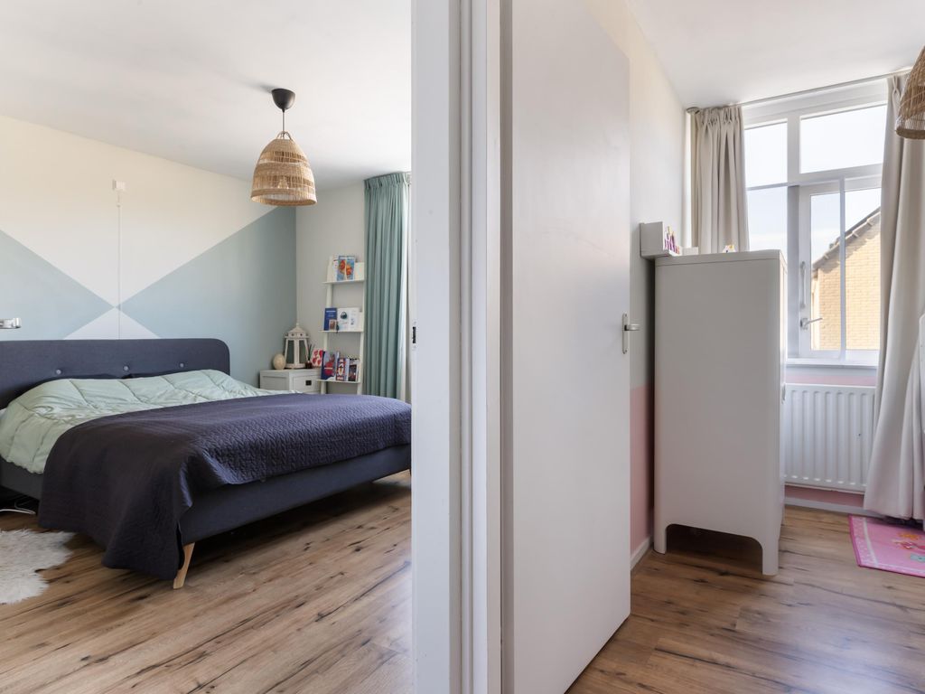 Prins Bernhardstraat 20, WAARDER