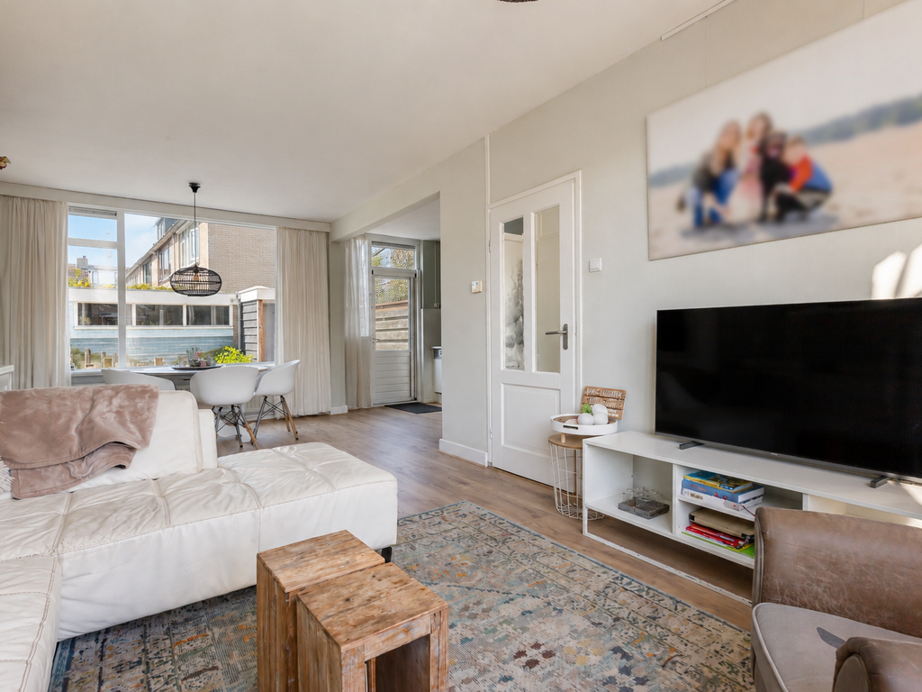 Prins Bernhardstraat 20, WAARDER