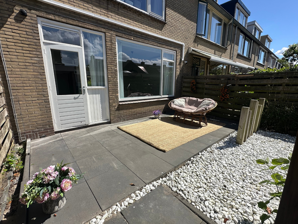 Prins Bernhardstraat 20, WAARDER