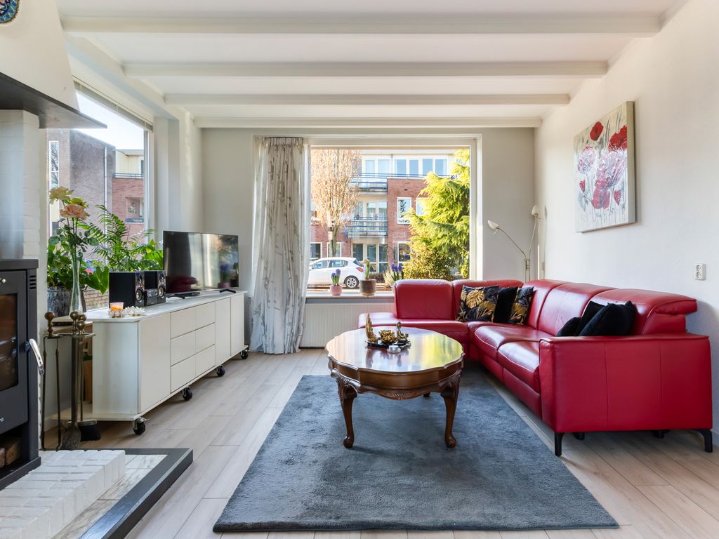 Veerlaan 14, HAASTRECHT