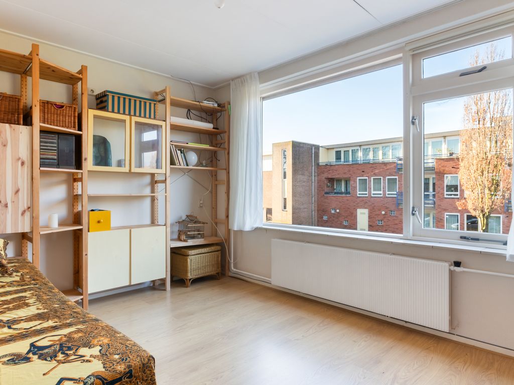 Veerlaan 14, HAASTRECHT