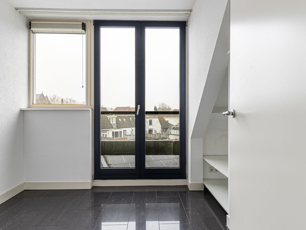 Kerkplein 13, WOERDEN