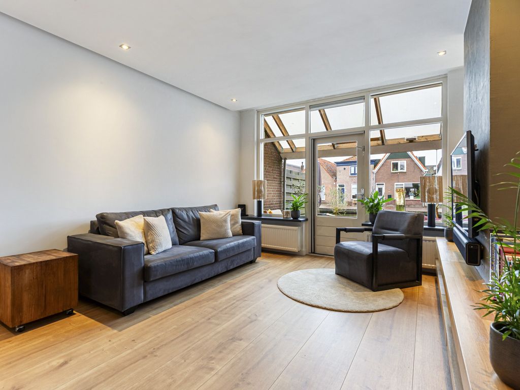 Leidsestraatweg 117, WOERDEN