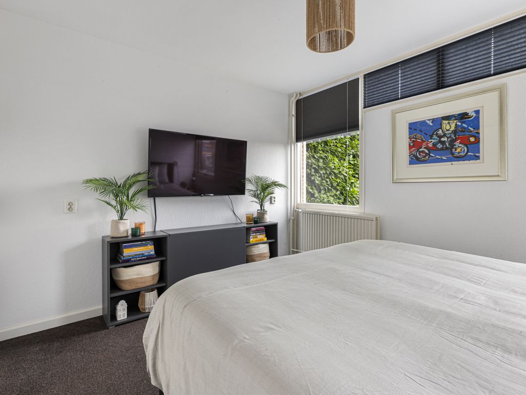 Leidsestraatweg 117, WOERDEN