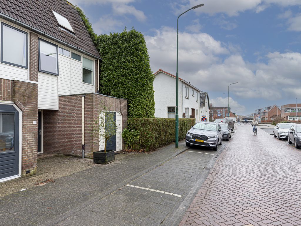 Leidsestraatweg 117, WOERDEN