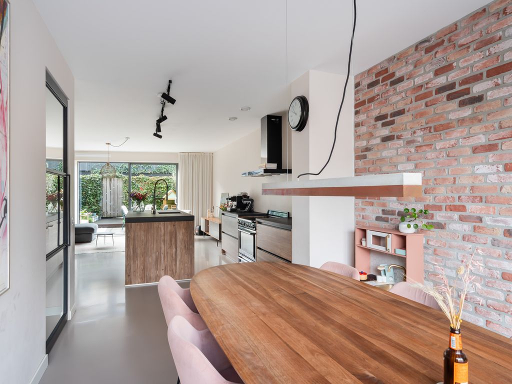 Defensie-eiland 109, WOERDEN