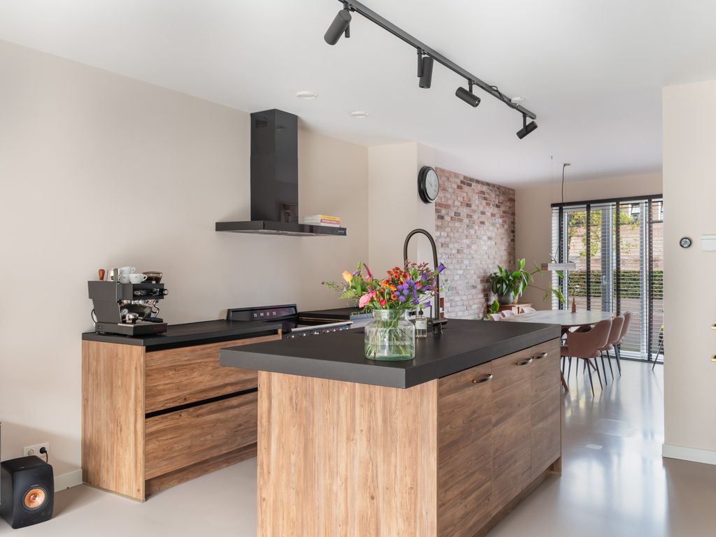 Defensie-eiland 109, WOERDEN