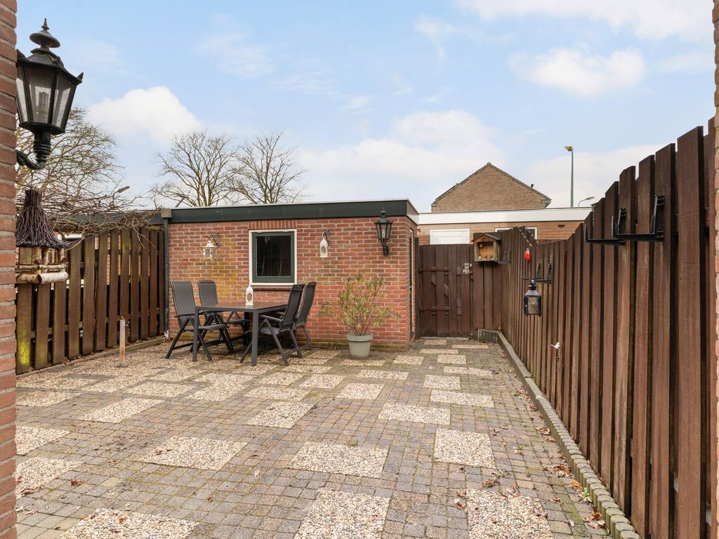 Narcisstraat 10, WOERDEN