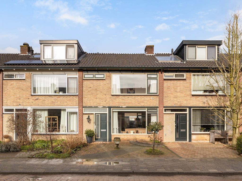 Narcisstraat 10, WOERDEN