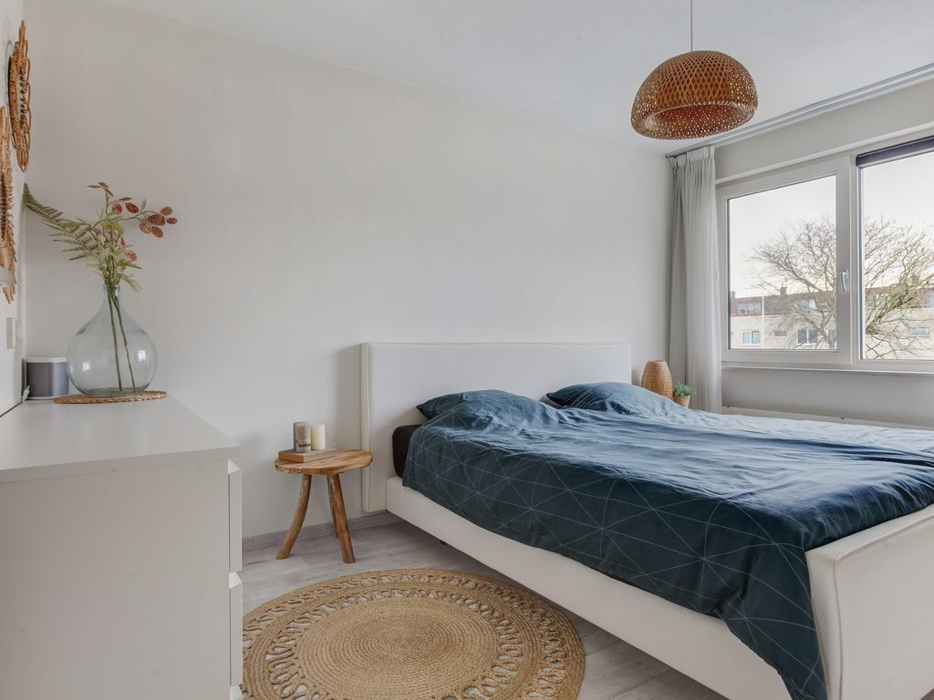 Jules Vernehof 7, WOERDEN