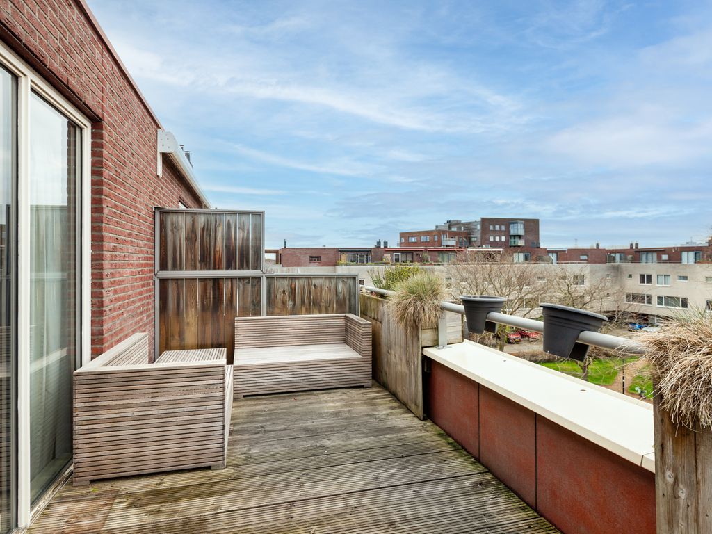 Jules Vernehof 7, WOERDEN