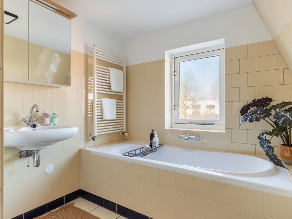 Kantonnaleweg 24, UTRECHT