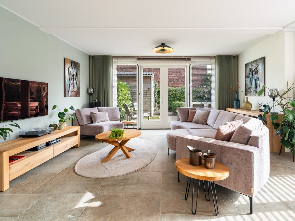 Pieter Lieftinckstraat 15, WOERDEN