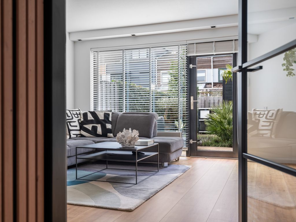 Guldendreef 11, WOERDEN