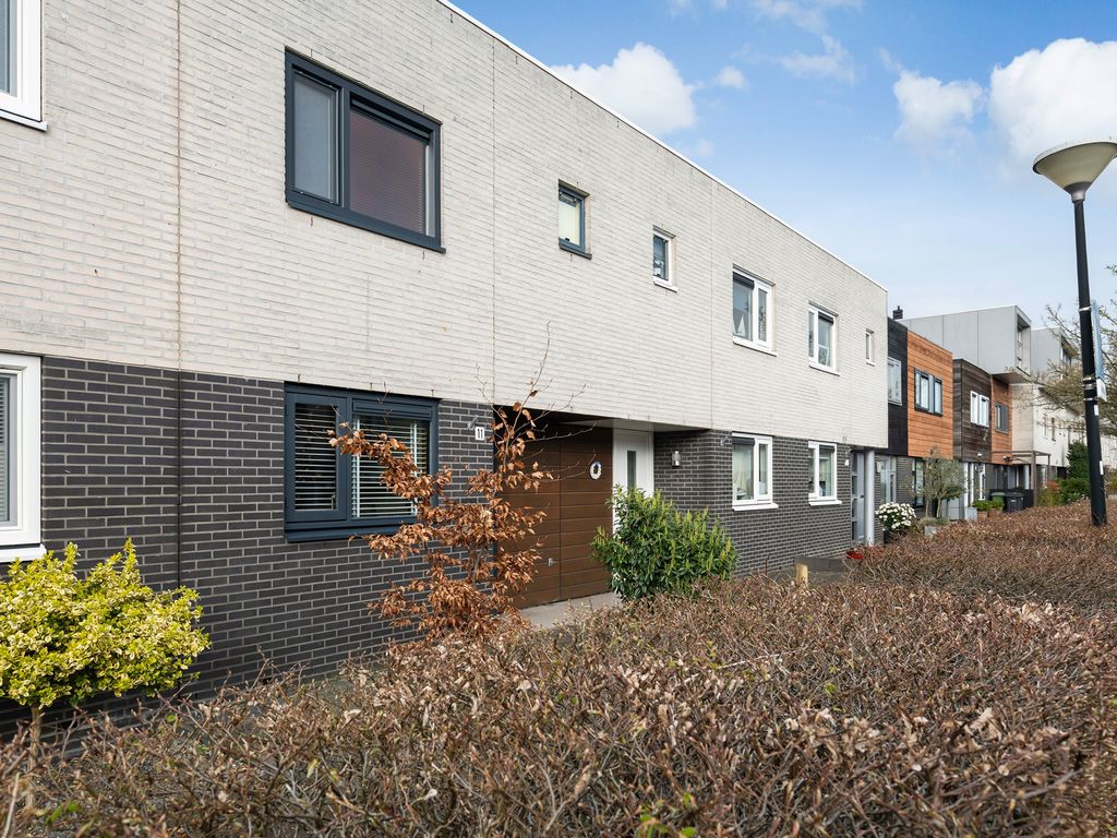 Guldendreef 11, WOERDEN