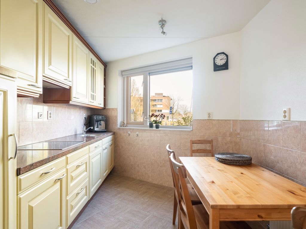 Harzstraat 2, WOERDEN