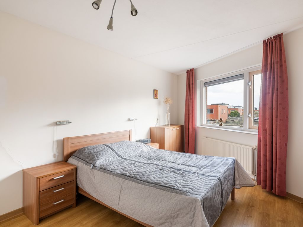 Harzstraat 2, WOERDEN