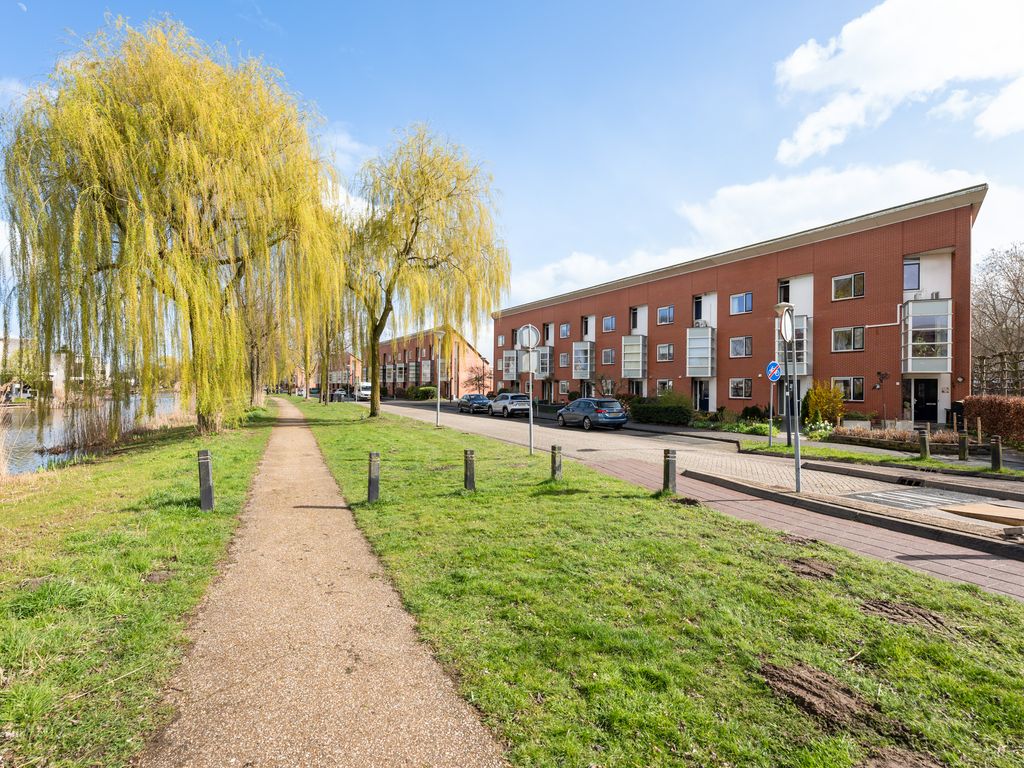 Harzstraat 2, WOERDEN