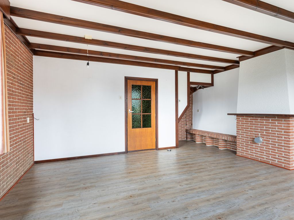 Leidsestraatweg 61, HARMELEN