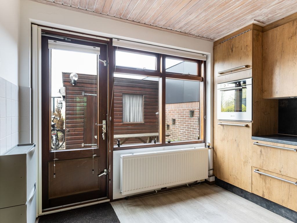 Leidsestraatweg 61, HARMELEN