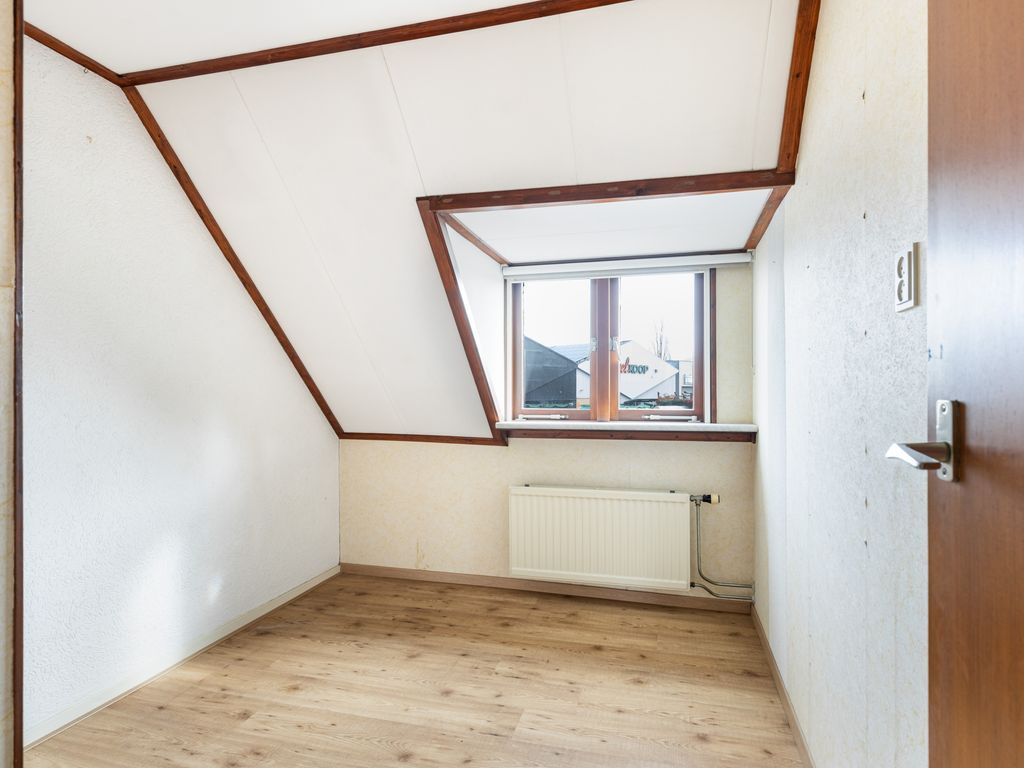 Leidsestraatweg 61, HARMELEN