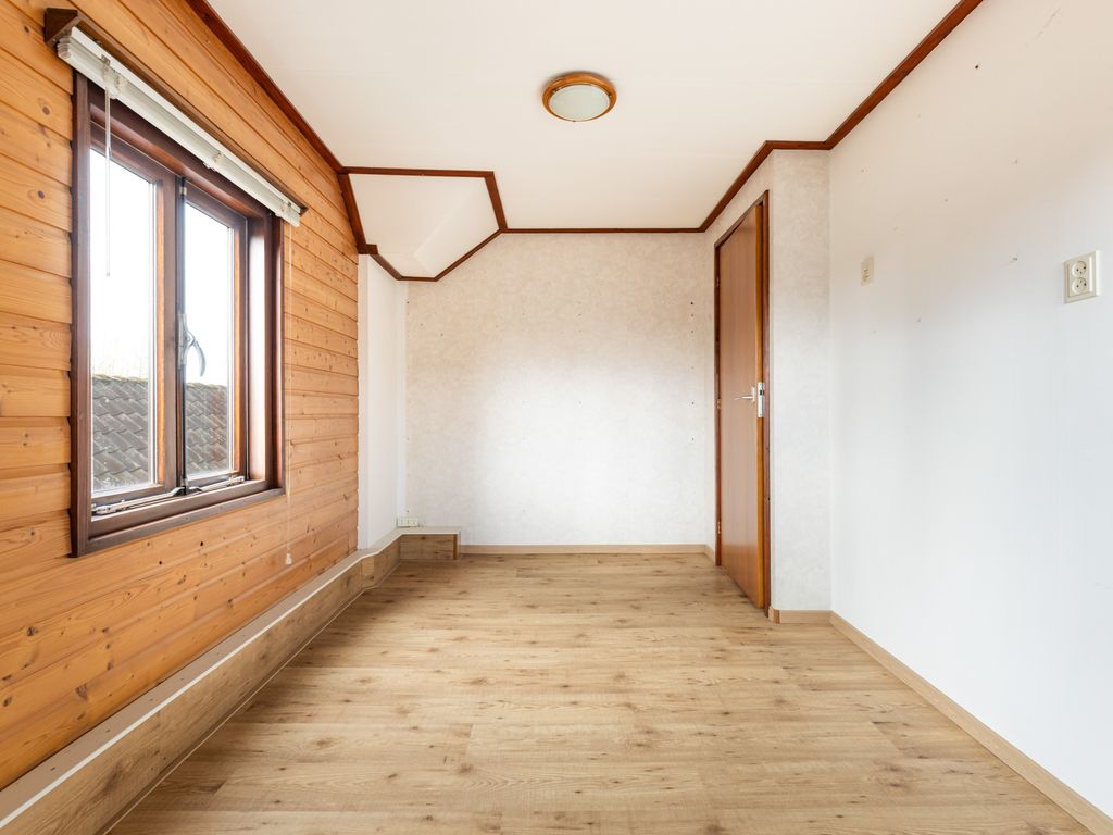 Leidsestraatweg 61, HARMELEN