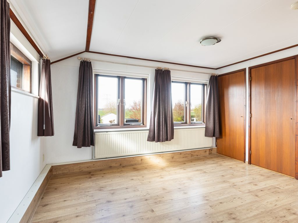 Leidsestraatweg 61, HARMELEN