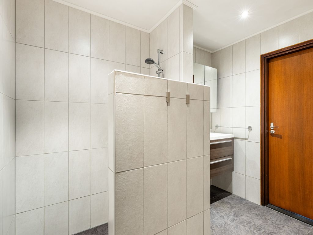 Leidsestraatweg 61, HARMELEN