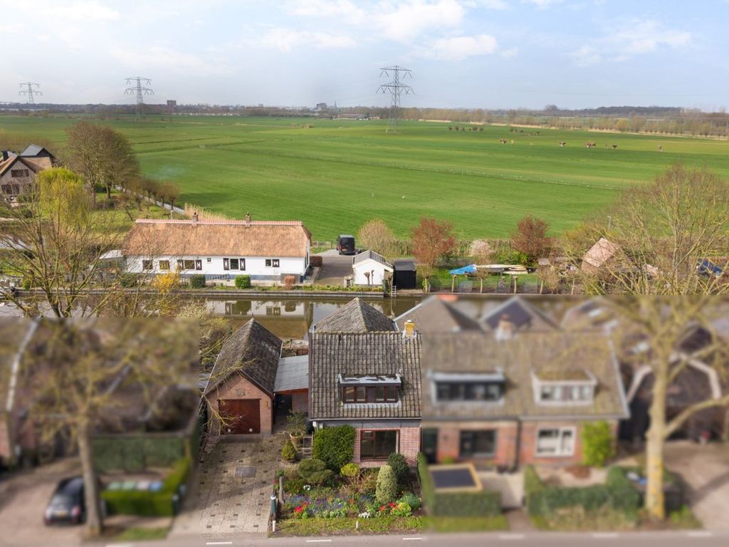 Leidsestraatweg 61, HARMELEN