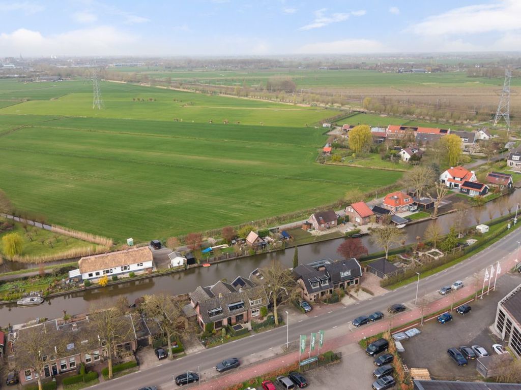 Leidsestraatweg 61, HARMELEN