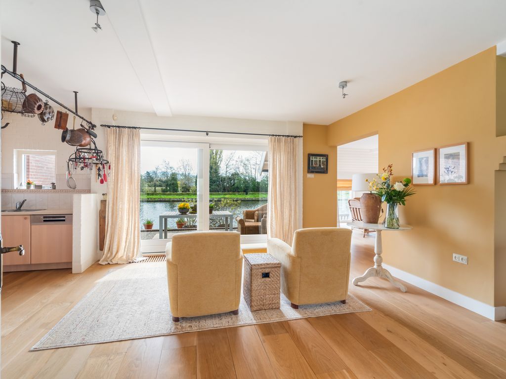 Rietveld 83B, WOERDEN