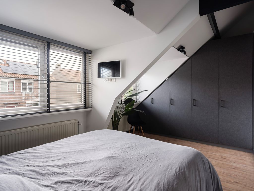 Lange Burchwal 23, OUDEWATER