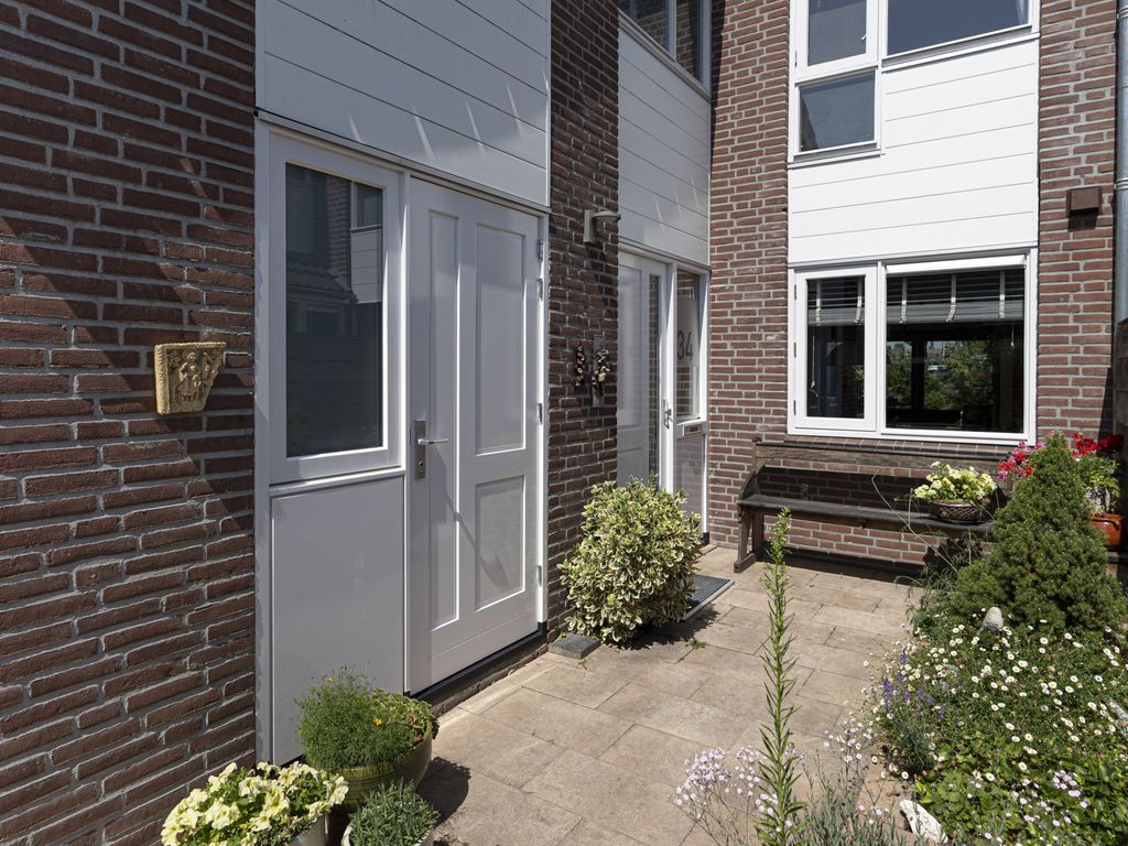 Oostwijk 34, LINSCHOTEN