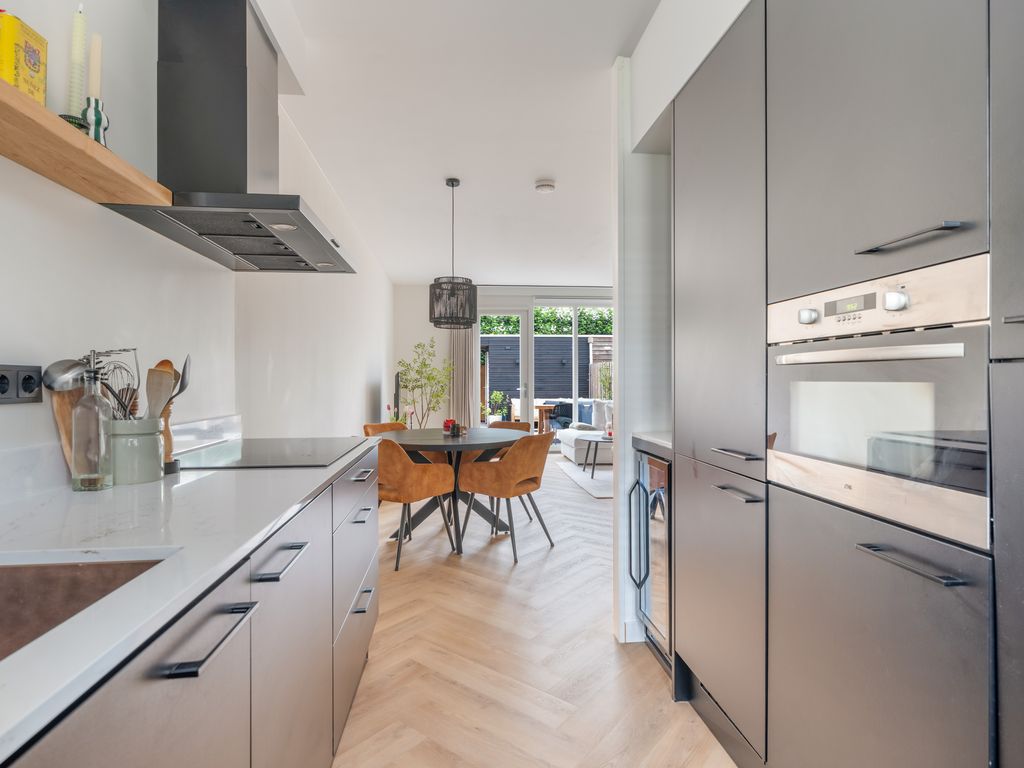 Burgemeester Groenenbergstraat 4, DRIEBRUGGEN