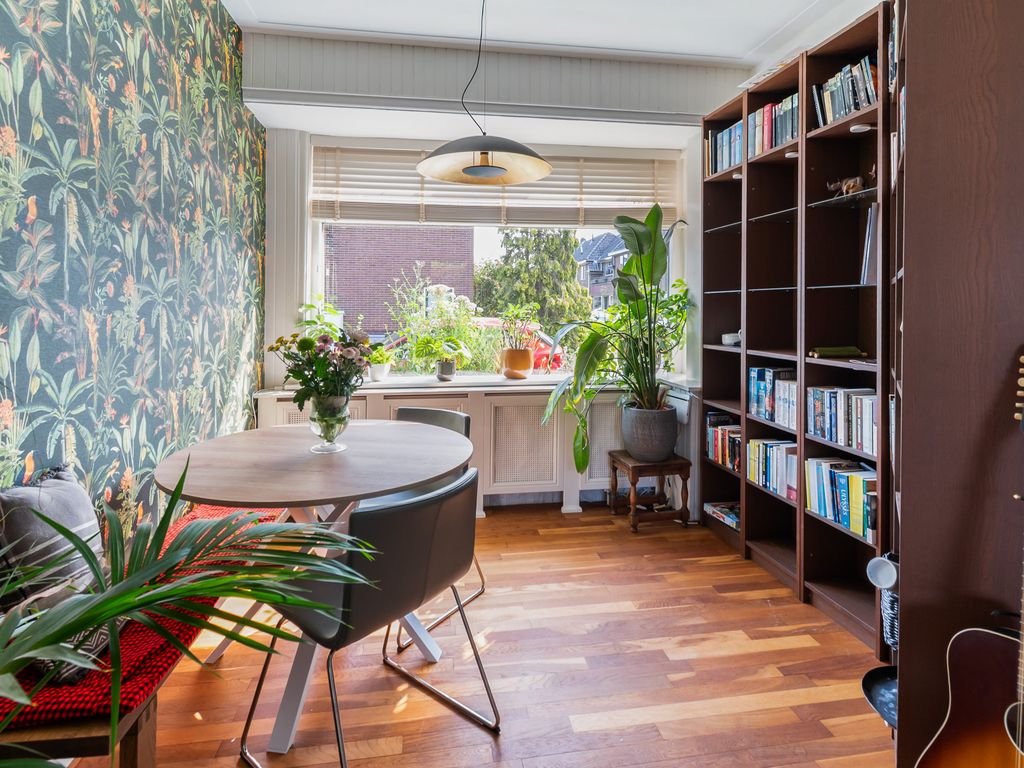 Dahliastraat 10, WOERDEN