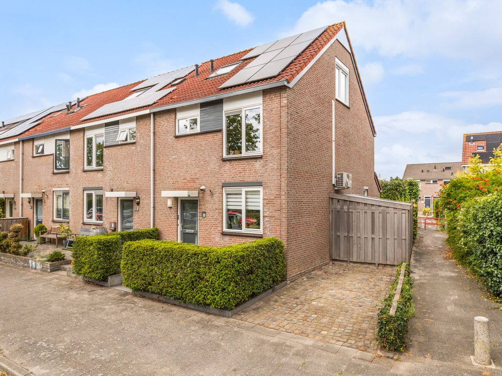 Vaartuigenlaan 28, Woerden