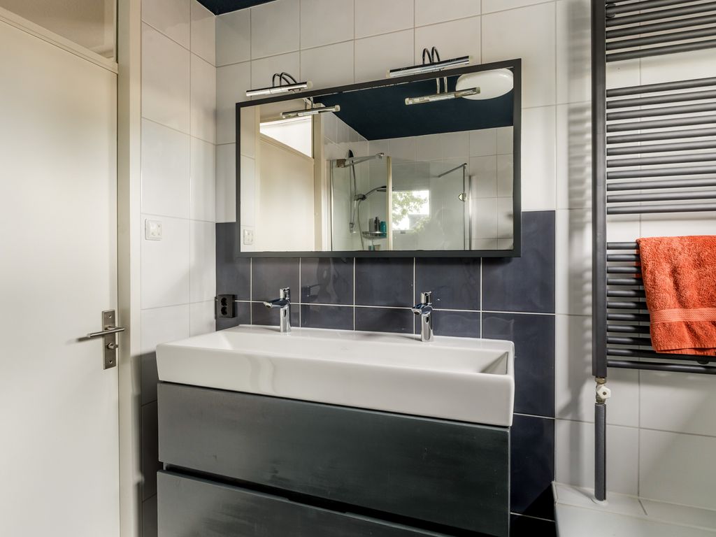 Vaartuigenlaan 28, Woerden