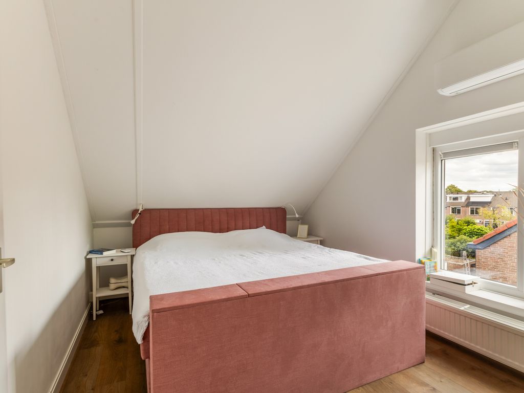 Vaartuigenlaan 28, Woerden