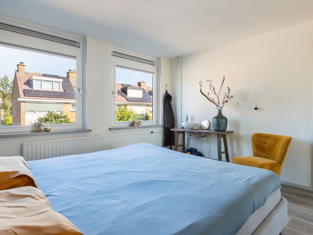 Heinsiuslaan 8, WOERDEN