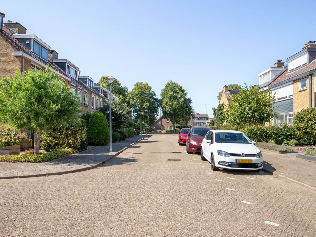 Heinsiuslaan 8, WOERDEN