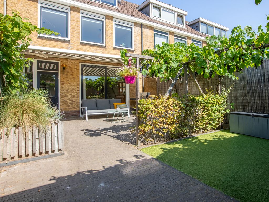 Heinsiuslaan 8, WOERDEN