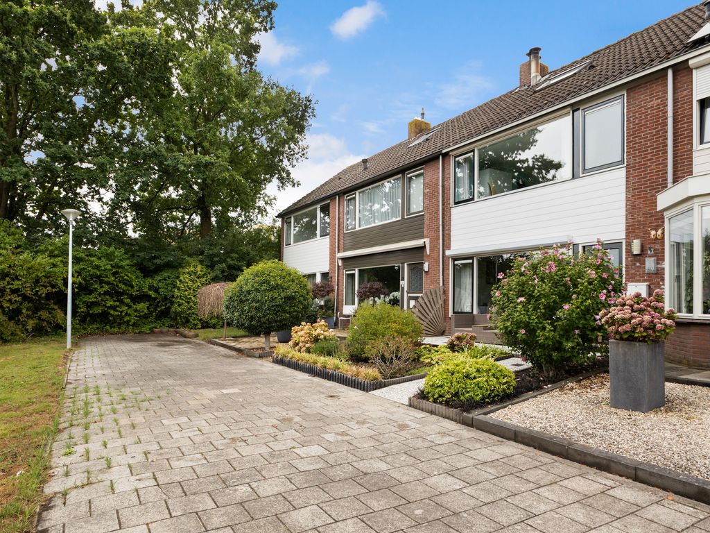 Troelstralaan 40, WOERDEN