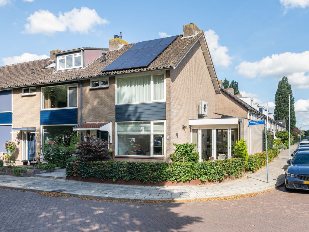 Vreedenburghstraat 35, WOERDEN
