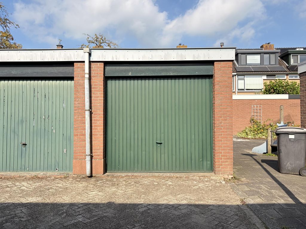 Essenlaan 112 , WOERDEN