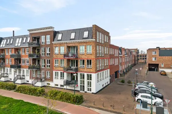 Hoge Rijndijk 4 52 - 3449 HA